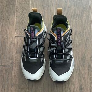 Adidas Terrex Black and Grey Athletic Shoes